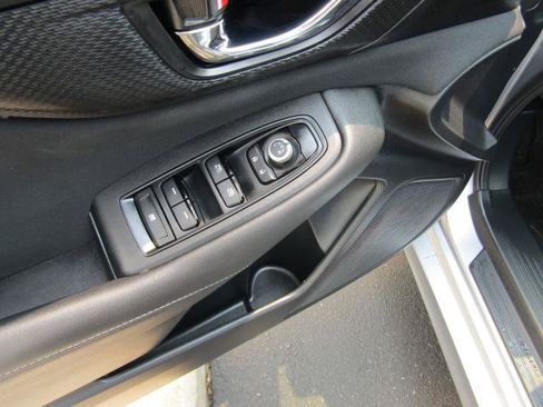 Used 2022 Subaru Legacy Premium AWD/4WD image 17