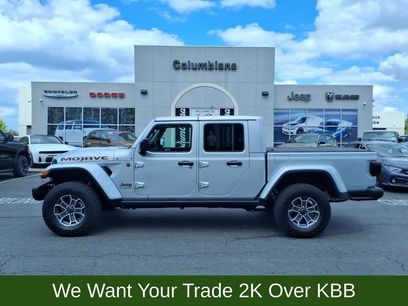 Used 2024 Jeep Gladiator Mojave
