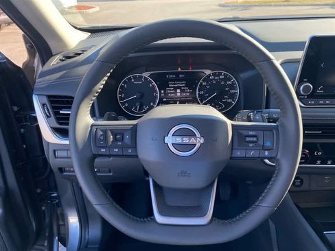 New 2026 Nissan Rogue SV image 30