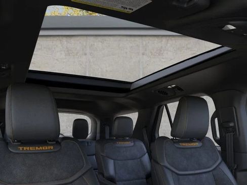 New 2026 Ford Explorer Tremor AWD/4WD image 22