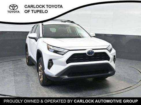 Used 2023 Toyota RAV4 AWD Hybrid image 6