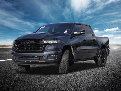 Used 2025 RAM 1500 Laramie w/ Night Edition AWD/4WD image 17