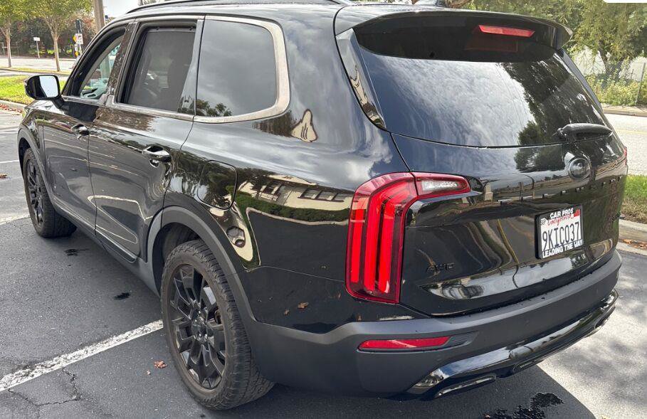 Used 2021 Kia Telluride SX w/ Nightfall Edition Package AWD/4WD image 4