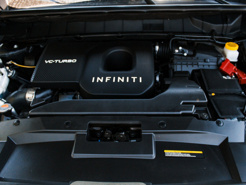 Used 2025 INFINITI QX60 Luxe AWD/4WD image 32