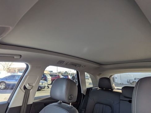 Used 2022 Audi Q5 2.0T Premium Plus AWD/4WD image 19