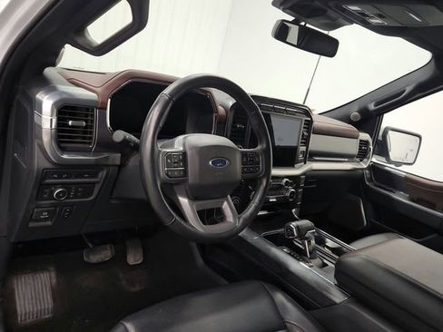 Used 2022 Ford F150 Lariat w/ Equipment Group 502A High image 17