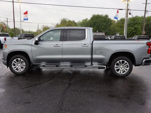 New 2026 Chevrolet Silverado 1500 LTZ w/ LTZ Premium Package AWD/4WD image 25