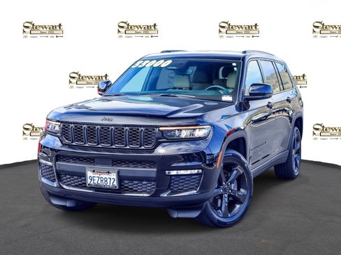 Used 2023 Jeep Grand Cherokee L Limited w/ Black Appearance Package RWD image 1