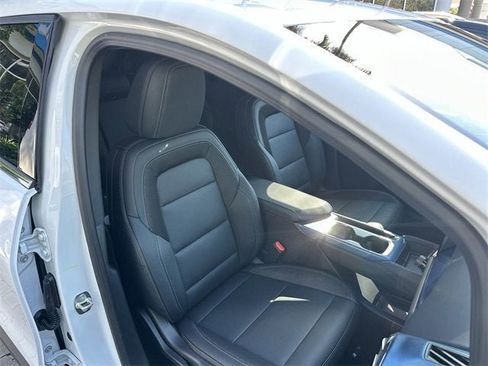 New 2026 Chevrolet Equinox EV LT image 28