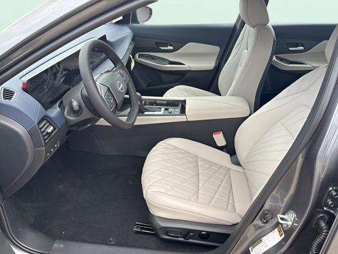 New 2026 Nissan Sentra SL w/ Floor Mat Package FWD image 11