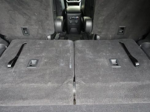 Used 2023 Ford Explorer XLT w/ Equipment Group 202A AWD/4WD image 48