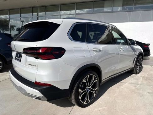 Used 2026 BMW X5 sDrive40i RWD image 3