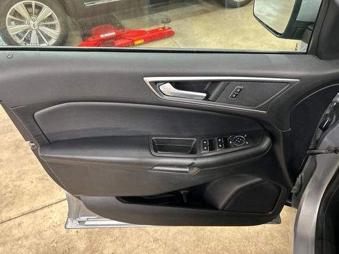 Certified 2024 Ford Edge SEL w/ Convenience Package AWD/4WD image 15