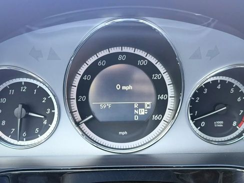 Used 2011 Mercedes-Benz E 350 4MATIC Wagon image 16