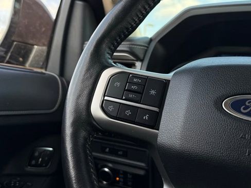 Used 2024 Ford Expedition Max XLT AWD/4WD image 10