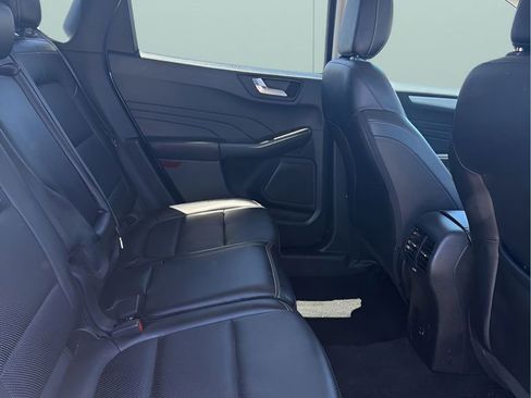 Used 2022 Ford Escape SEL FWD image 16