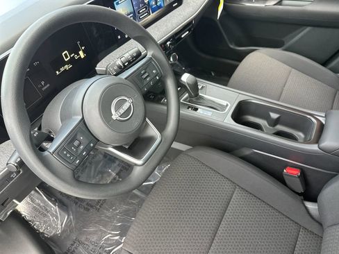 New 2026 Nissan Kicks S image 9