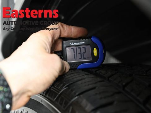 Used 2023 Honda Pilot LX image 27