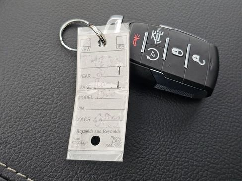 New 2026 RAM 1500 4x4 Crew Cab image 32