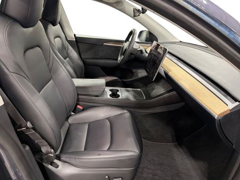 Certified 2023 Tesla Model Y Performance AWD/4WD image 13