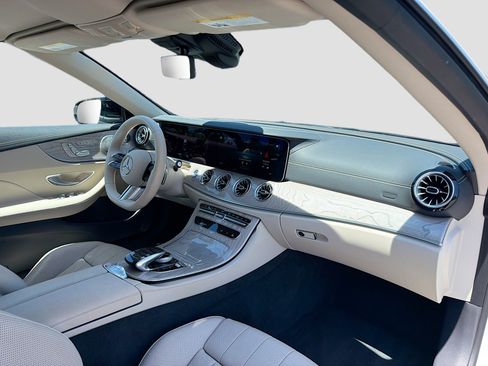 Used 2023 Mercedes-Benz E 450 4MATIC Cabriolet image 15