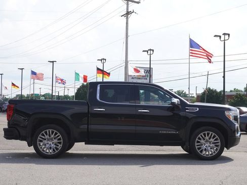 Used 2019 GMC Sierra 1500 Denali w/ Denali Ultimate Package AWD/4WD image 8