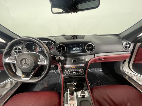 Used 2017 Mercedes-Benz SL 450 image 11