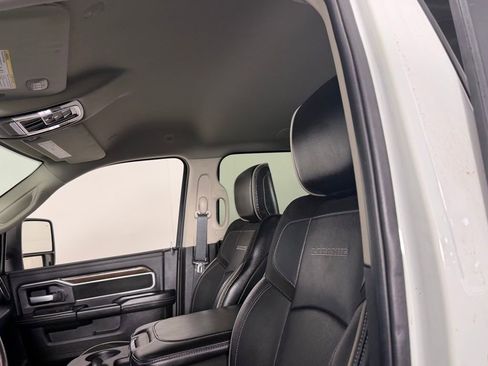 Used 2024 RAM 2500 Laramie w/ Safety Group AWD/4WD image 24