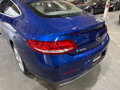 Used 2017 Mercedes-Benz C 300 Coupe image 37