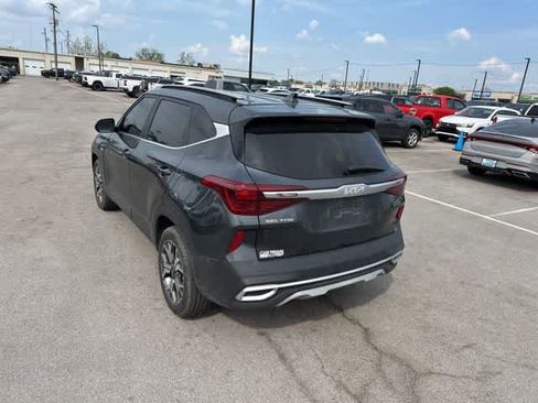 Used 2022 Kia Seltos EX AWD/4WD image 14