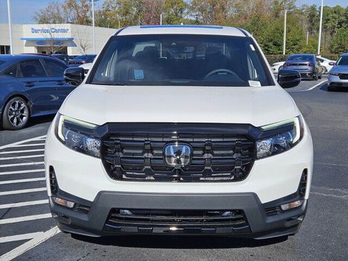 New 2026 Honda Ridgeline Black Edition image 2