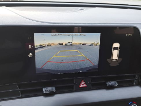 Used 2023 Kia Sportage EX image 23