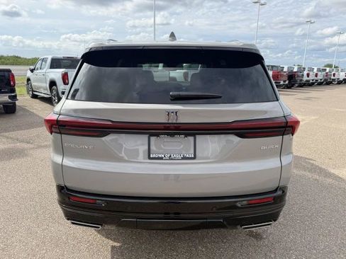 New 2026 Buick Enclave Sport Touring FWD image 8