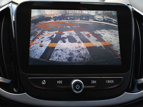 Used 2017 Chevrolet Volt LT image 16