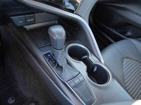 Certified 2023 Toyota Camry SE FWD image 25