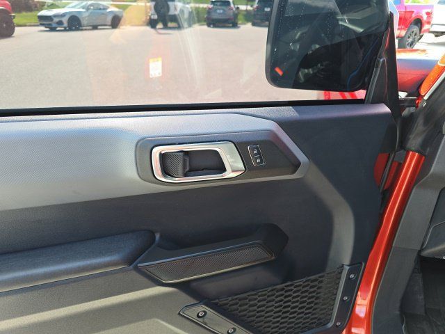 Used 2024 Ford Bronco Black Diamond AWD/4WD image 12
