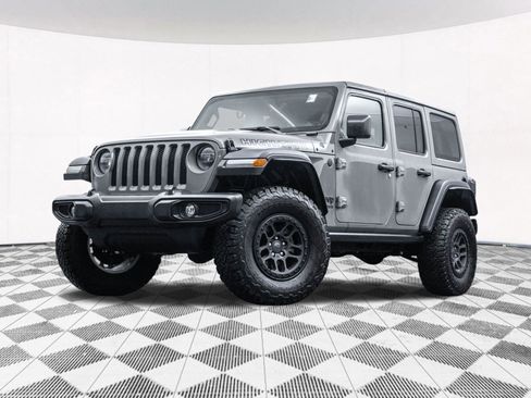 Used 2022 Jeep Wrangler Unlimited Sport image 2