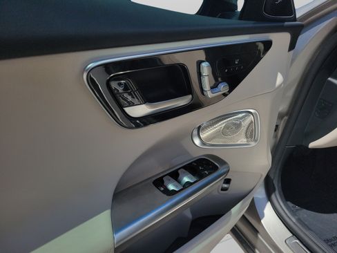 Certified 2023 Mercedes-Benz C 300 4MATIC Sedan image 29