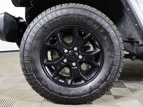 Used 2022 Jeep Wrangler Unlimited Sport AWD/4WD image 15