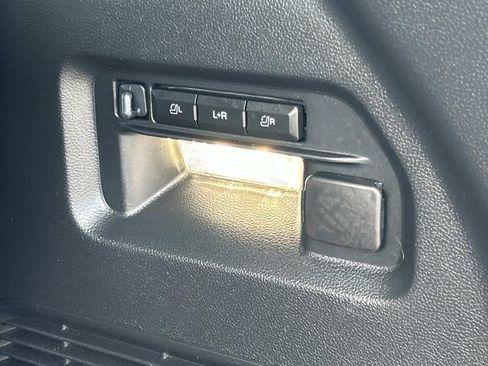 Used 2025 Ford Explorer ST AWD/4WD image 22