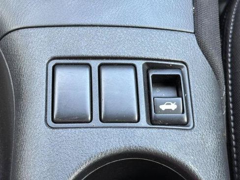 Certified 2025 Nissan Z Sport w/ Floor Mat Package RWD image 9