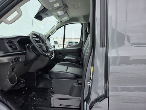 New 2026 Ford Transit 150 Low Roof RWD image 4