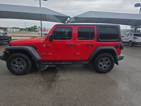 Used 2018 Jeep Wrangler Unlimited Sport S image 2