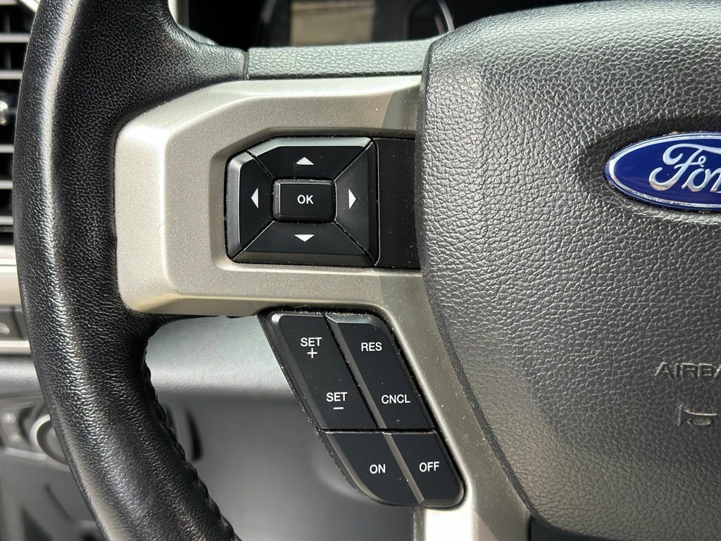 Used 2022 Ford F250 Lariat w/ Tremor Off-Road Package AWD/4WD image 26