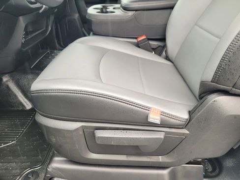 New 2026 RAM 5500 Tradesman w/ Chrome Appearance Group image 9