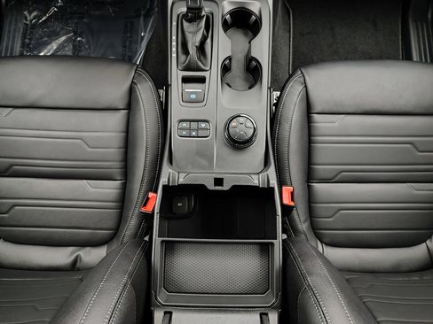 New 2025 Ford Ranger Lariat image 32