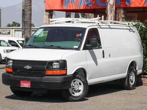 Used 2012 Chevrolet Express 2500 Work Van w/ Power Package image 4