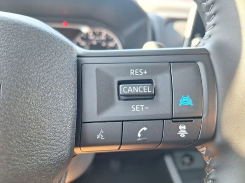 Used 2026 Nissan Rogue SV image 14