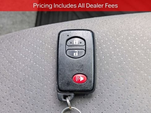Used 2015 Toyota Prius Two FWD image 30
