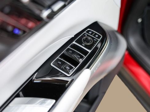 Certified 2024 Cadillac Lyriq Luxury RWD image 19